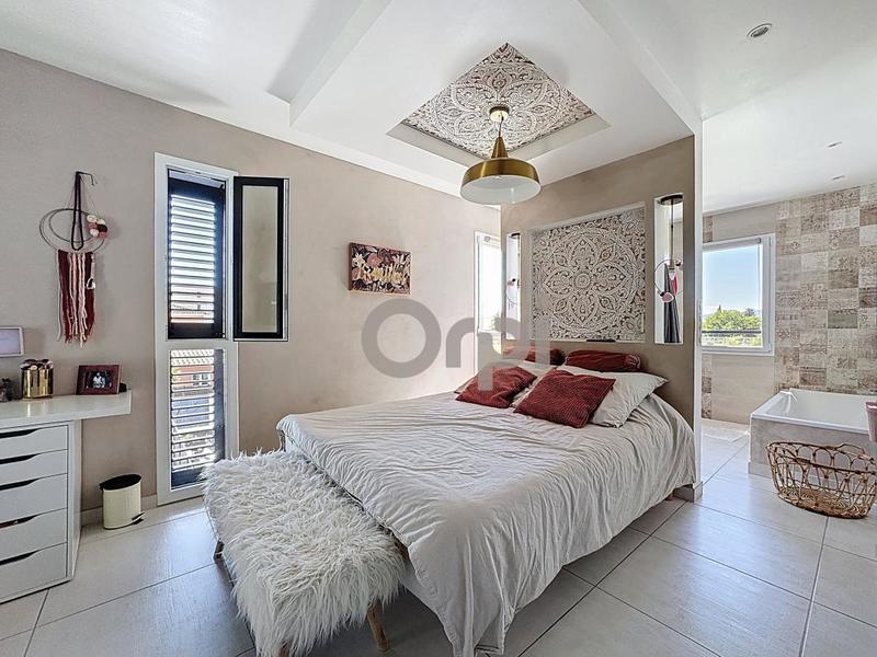 Maison - 153 m² - 5 pièces