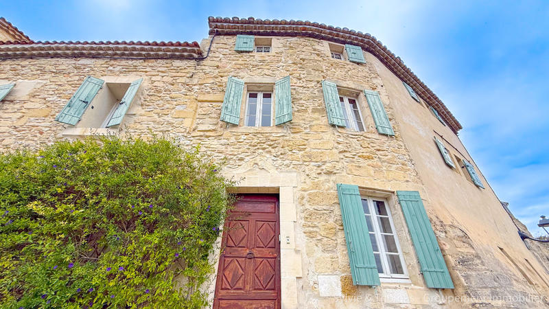 Maison de village - 150 m² - 5 pièces