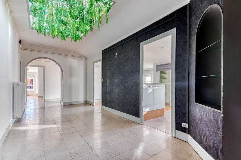 Appartement - 176 m² - 5 pièces