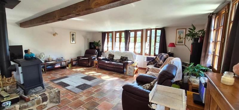 Fermette - 211 m² - 5 pièces