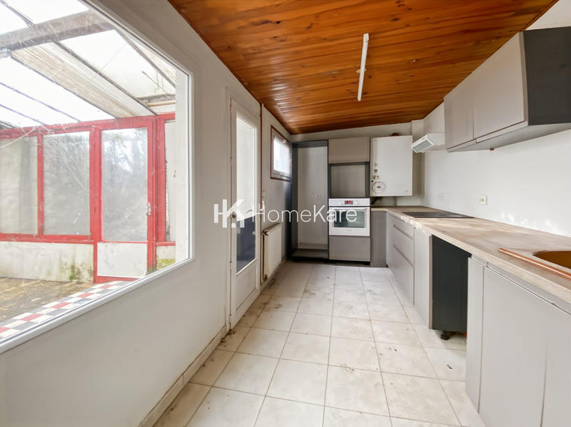 Maison - 200 m² - 6 pièces