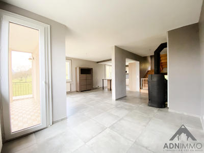 Maison - 153 m² - 5 pièces