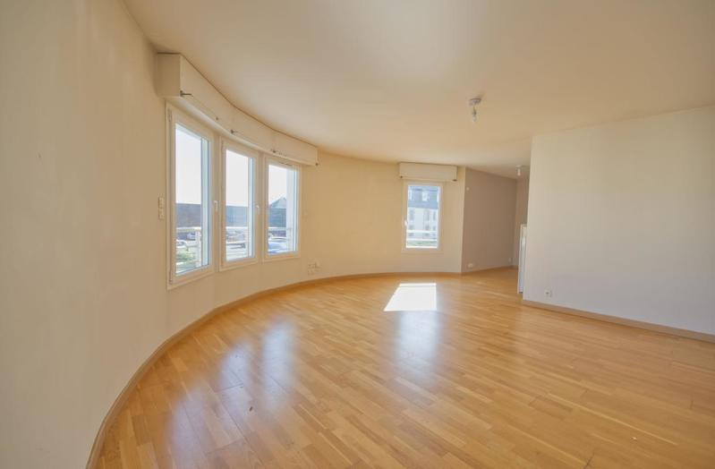Appartement - 79 m² - 2 pièces