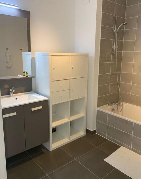 Appartement - 100 m² - 4 pièces