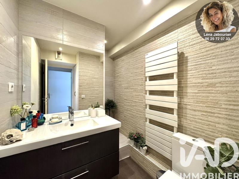 Appartement - 128 m² - 6 pièces