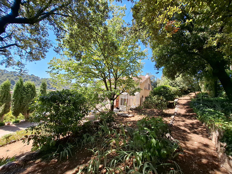 Maison - 154 m² - 6 pièces