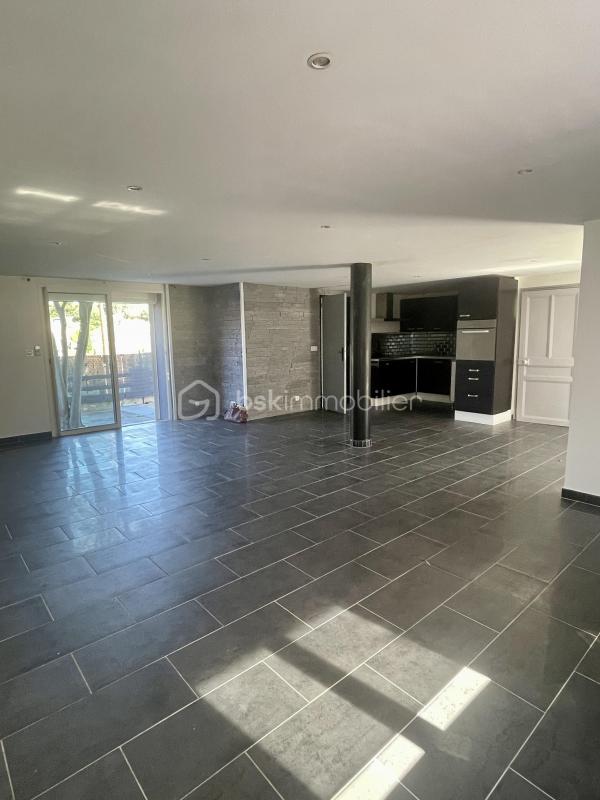 Villa - 99 m² - 4 pièces