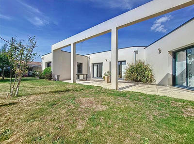 Maison - 139 m² - 5 pièces