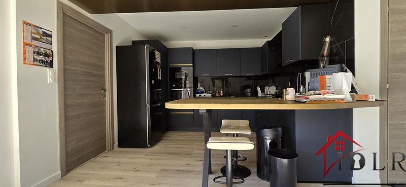 Maison - 122 m² - 5 pièces