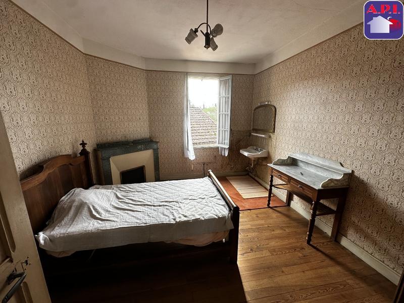 Maison de village - 89 m² - 5 pièces