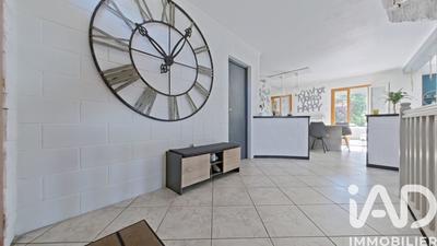 Maison - 160 m² - 5 pièces