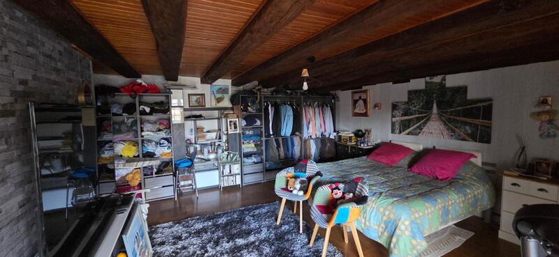 Maison - 110 m² - 7 pièces