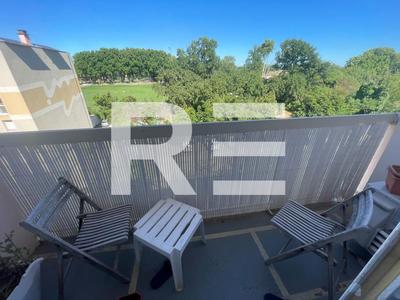 Appartement - 72 m² - 3 pièces