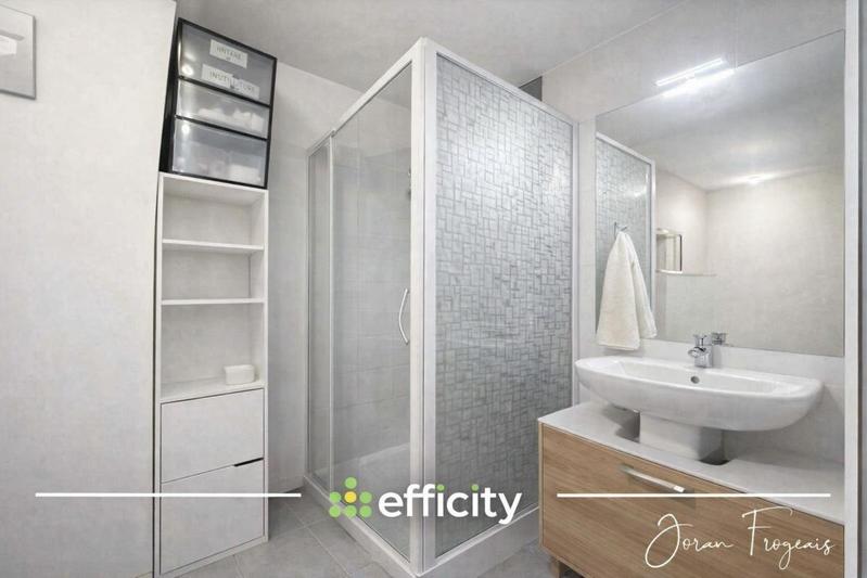 Appartement - 84 m² - 4 pièces