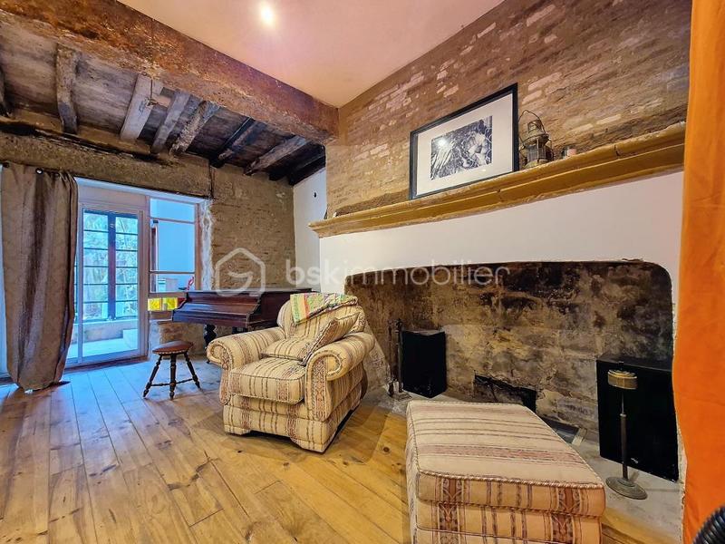 Maison - 140 m² - 4 pièces