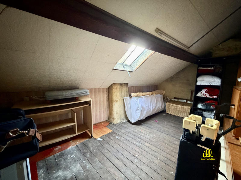 Maison - 88 m² - 5 pièces