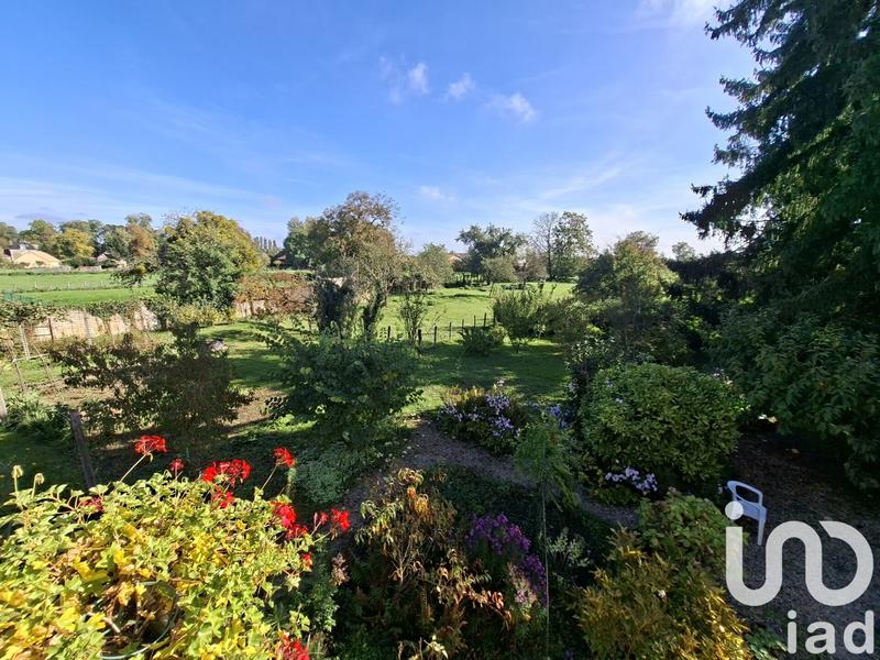 Maison - 330 m² - 8 pièces