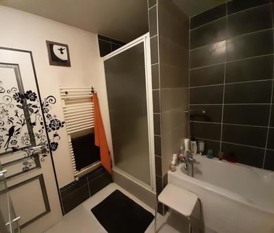 Appartement - 82 m² - 3 pièces