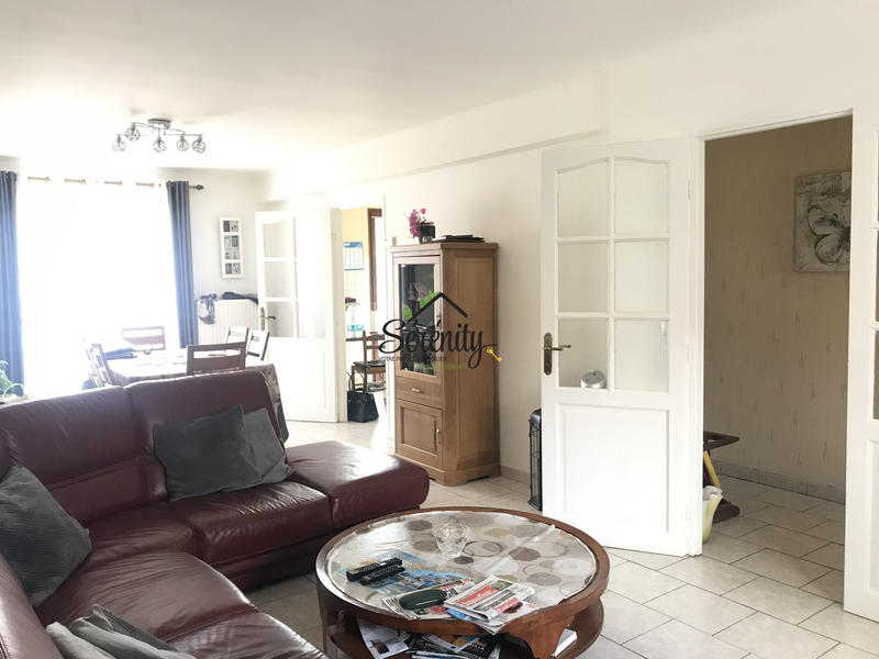 Maison - 98 m² - 5 pièces