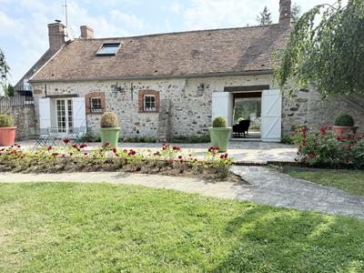 Maison - 350 m² - 9 pièces