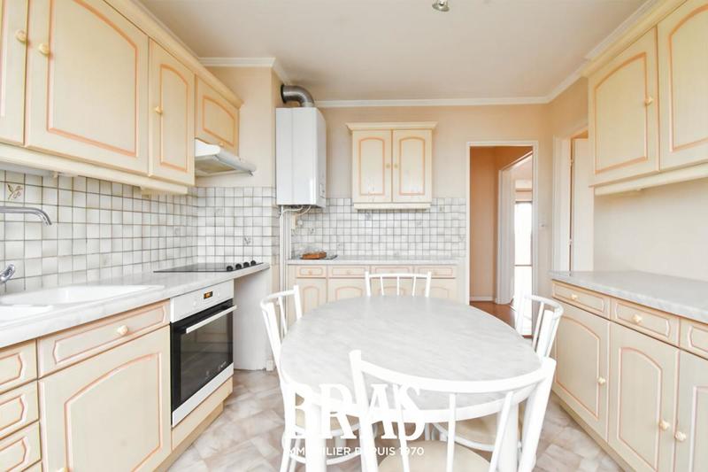 Appartement - 102 m² - 5 pièces