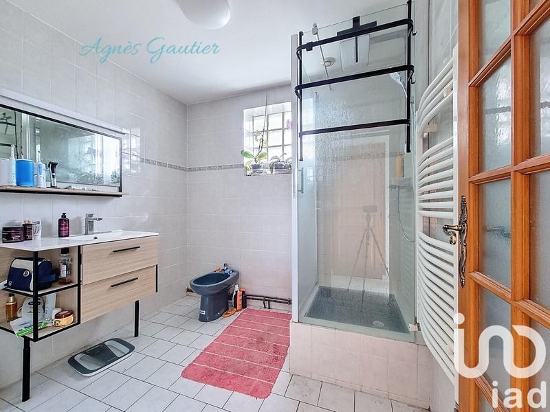 Maison - 178 m² - 9 pièces