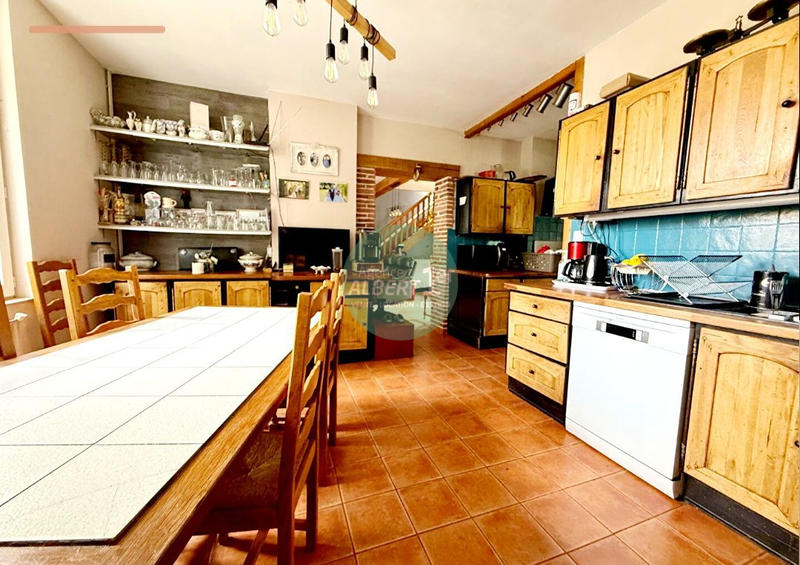 Maison - 145 m² - 5 pièces