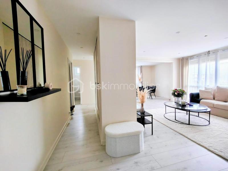 Appartement - 75 m² - 5 pièces