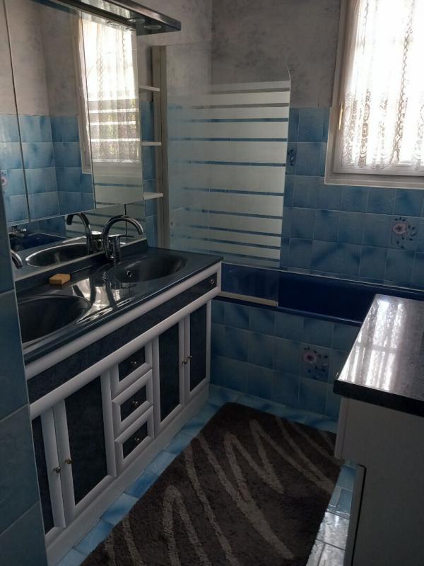 Maison - 94 m² - 5 pièces