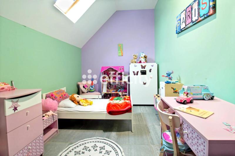 Maison - 105 m² - 4 pièces