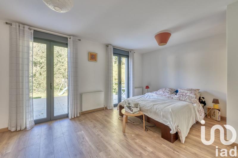 Maison - 176 m² - 7 pièces