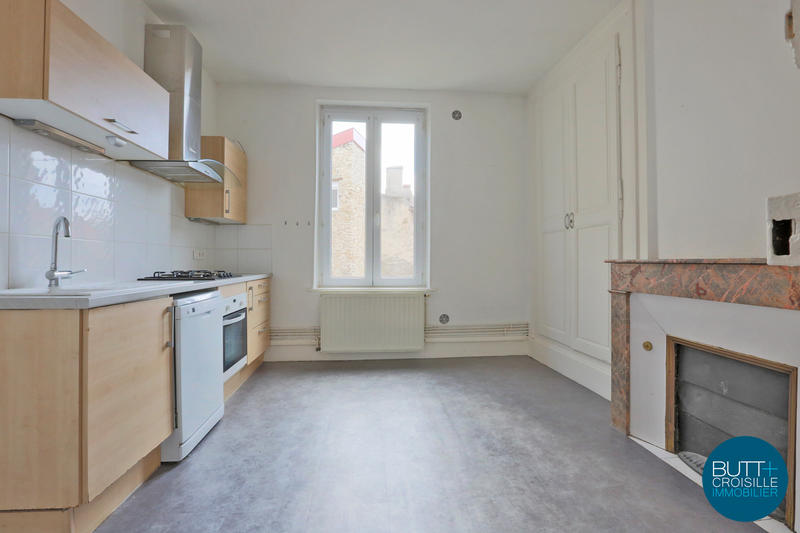 Appartement - 107 m² - 4 pièces