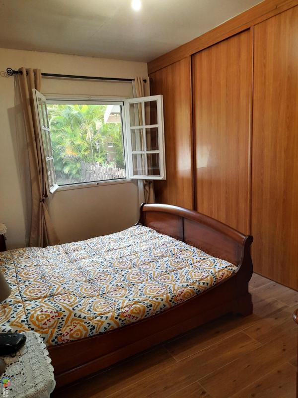 Villa - 246 m² - 8 pièces