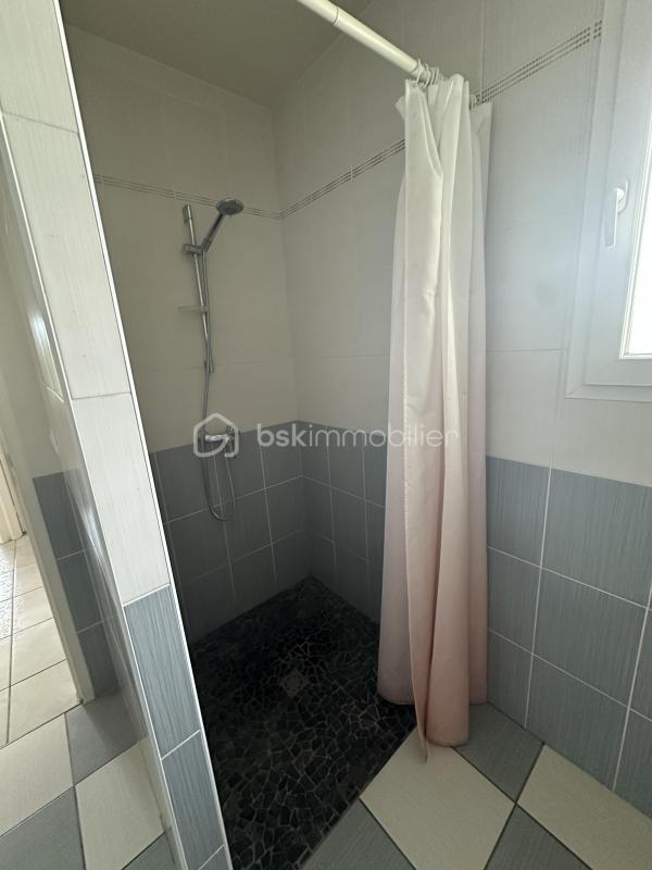 Corps de ferme - 130 m² - 10 pièces