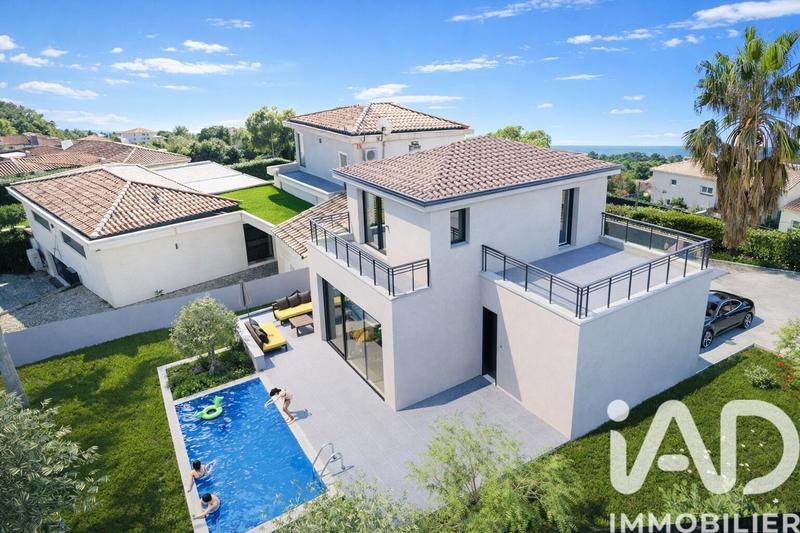 Maison de maîtres - 132 m² - 6 pièces