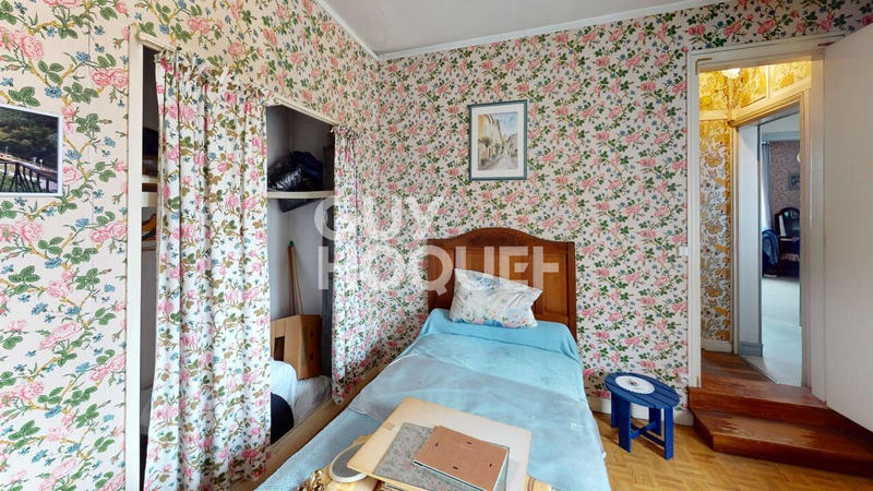 Maison - 120 m² - 8 pièces