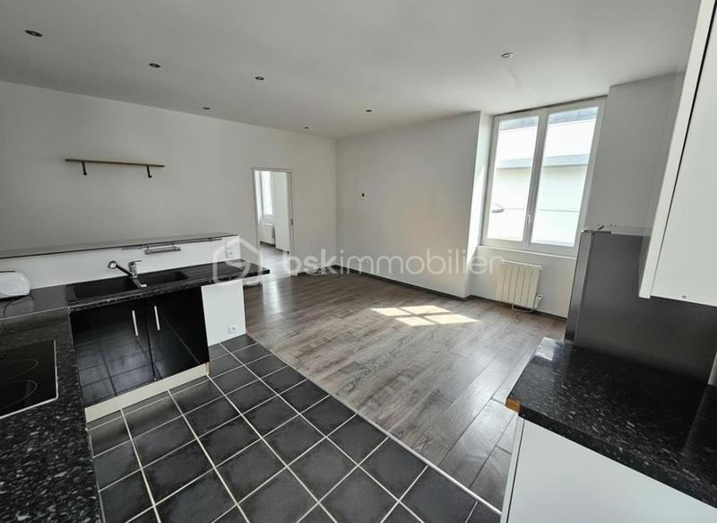 Appartement - 45 m² - 2 pièces