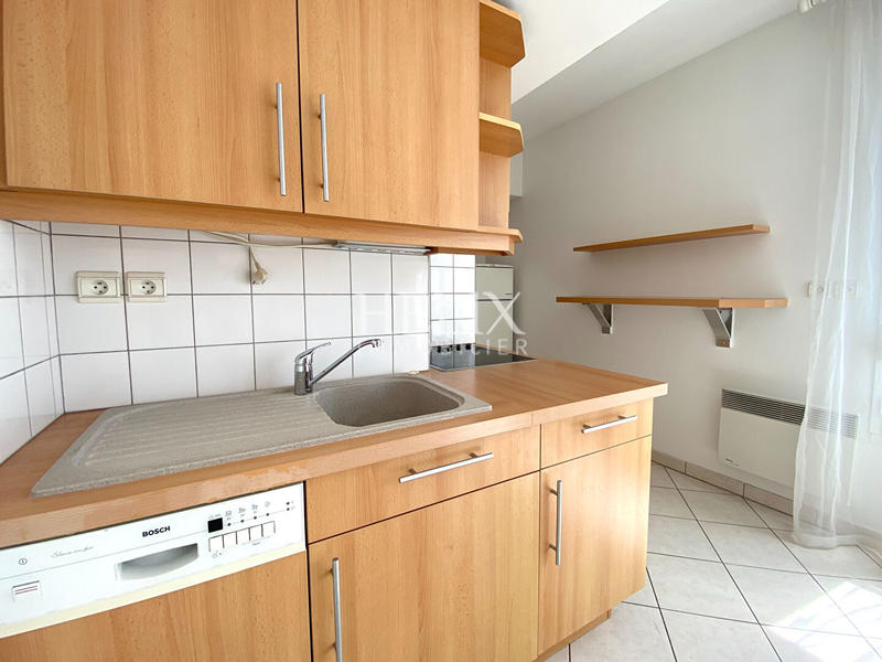 Appartement - 61 m² - 2 pièces