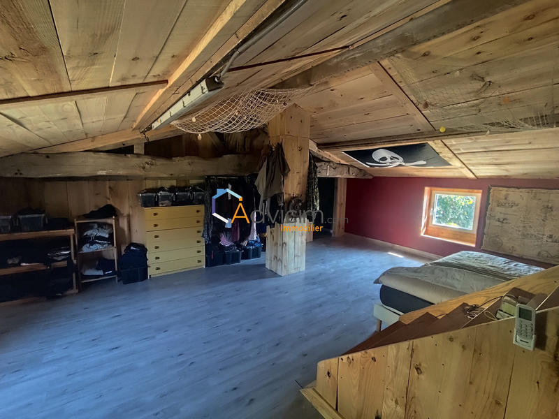 Maison - 147 m² - 6 pièces