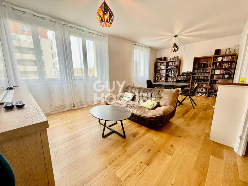 Appartement - 77 m² - 3 pièces