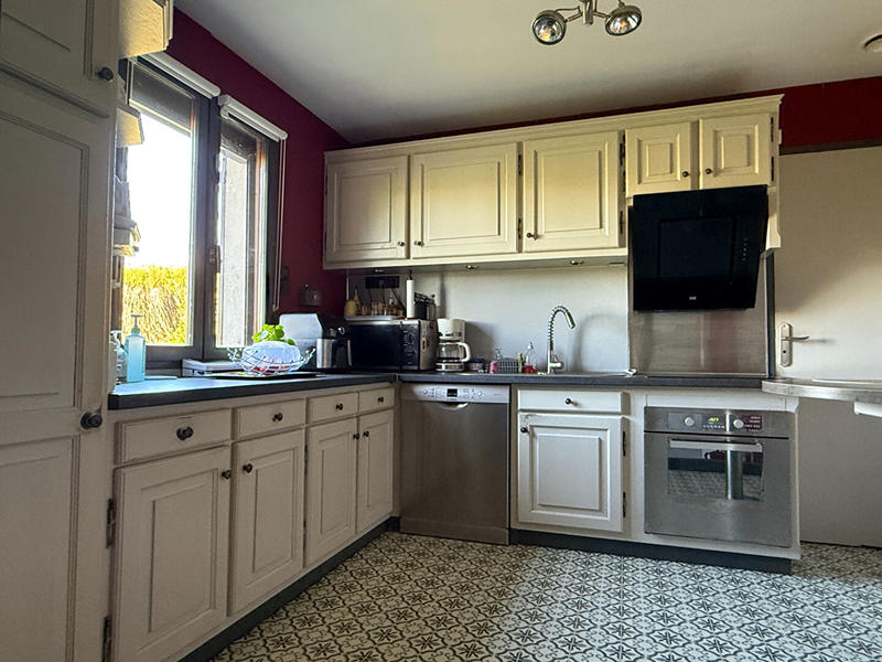 Maison - 80 m² - 5 pièces