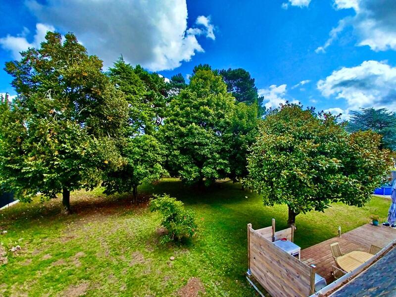 Maison - 121 m² - 5 pièces