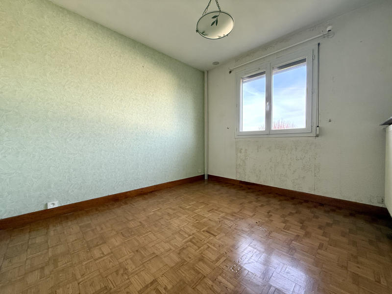 Maison - 93 m² - 5 pièces