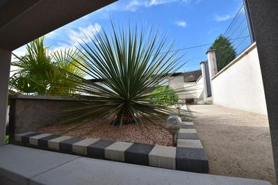 Maison - 262 m² - 7 pièces