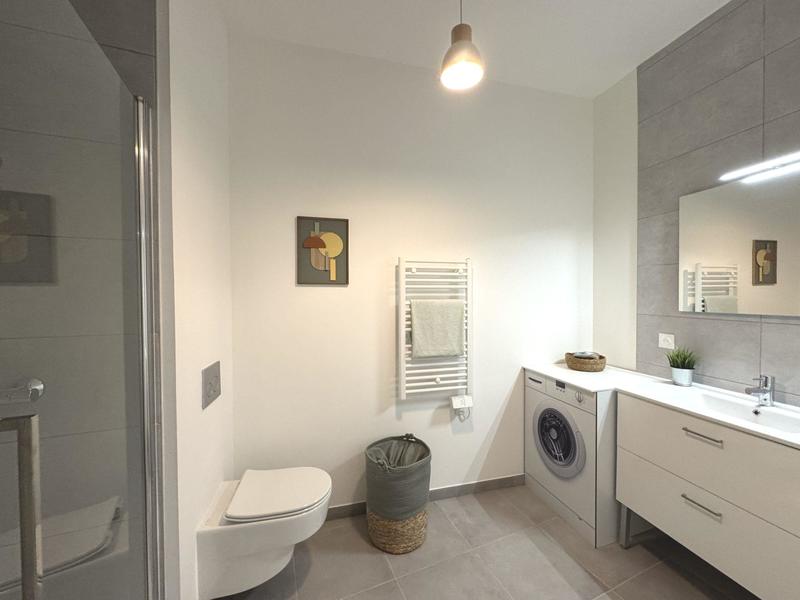 Appartement - 87 m² - 4 pièces