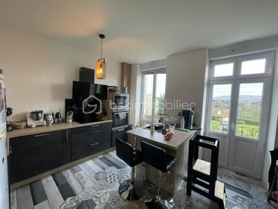 Maison en pierre - 86 m² - 3 pièces