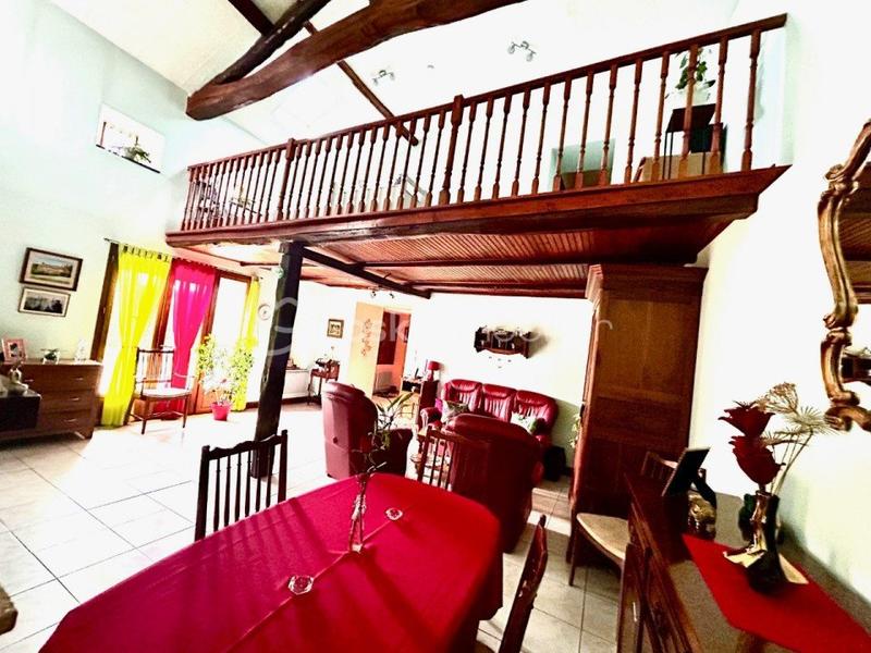 Maison en pierre - 136 m² - 5 pièces