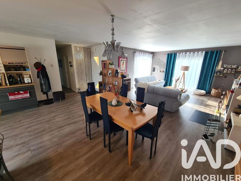 Maison - 143 m² - 6 pièces