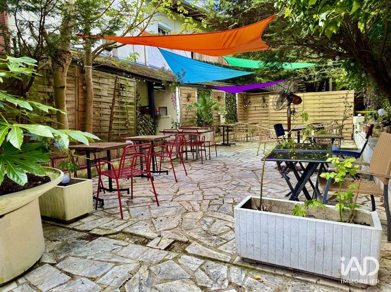 Local commercial - 180 m²