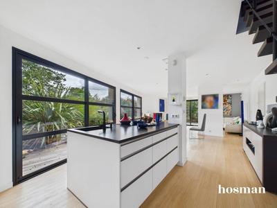 Maison - 115 m² - 4 pièces